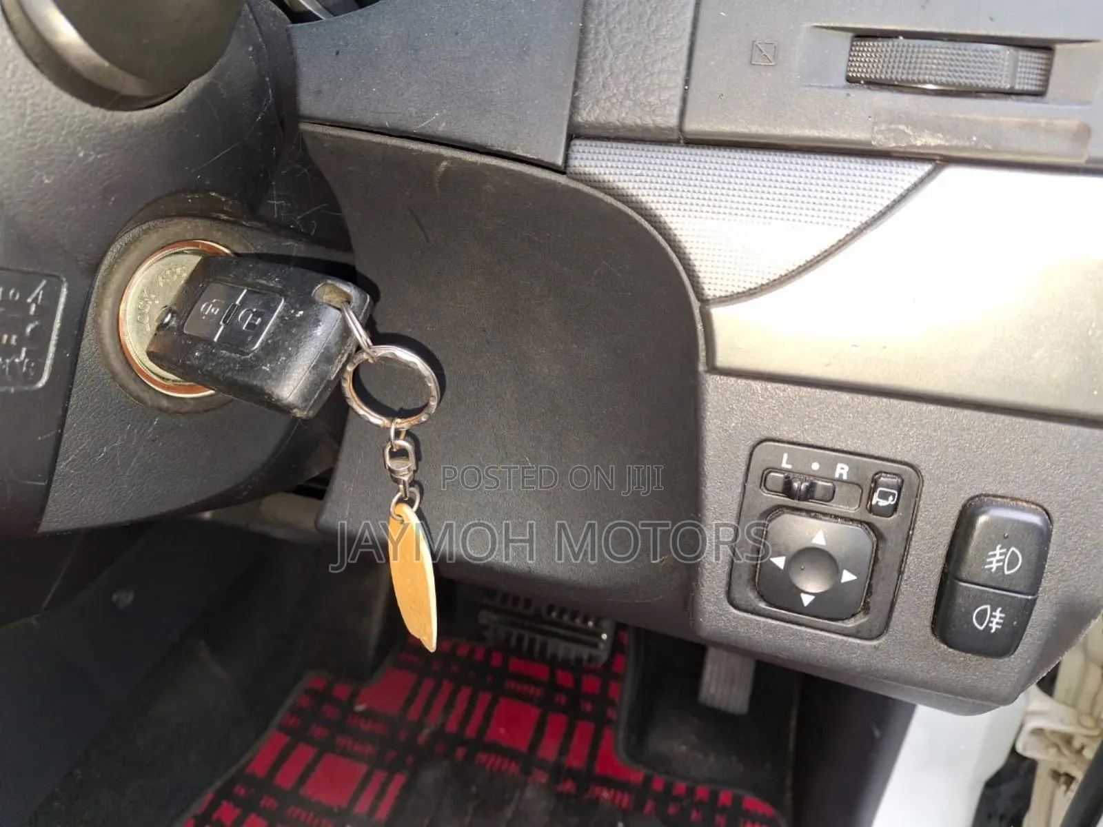 Mitsubishi Pajero 2017 White