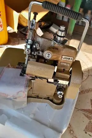 Juki Dc-20 Overlock Machine