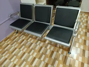 Three - Link Visitors Chair