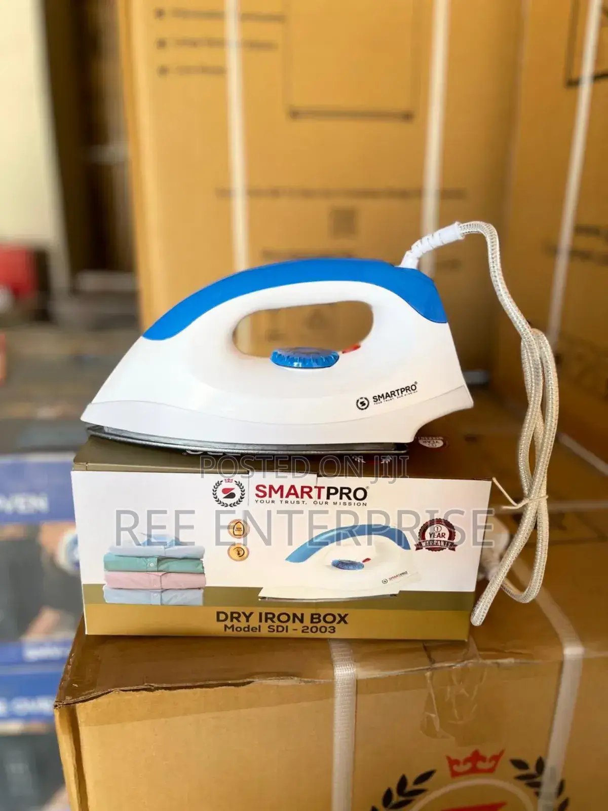 Smart Pro Dry Iron Box