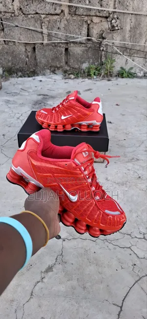 Nike Shox Sneakers Red Shades