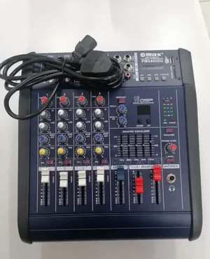 Max 4 Channels Powered Mixer Usb/Bluetooth