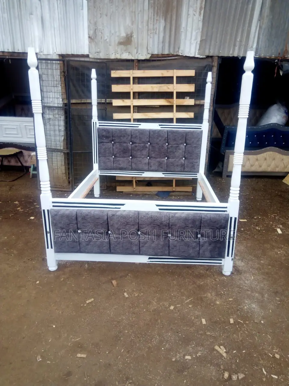 5*6 Mocket Bed With Four-Post