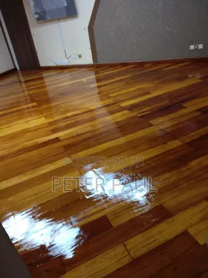 Glitterd Floor Finish