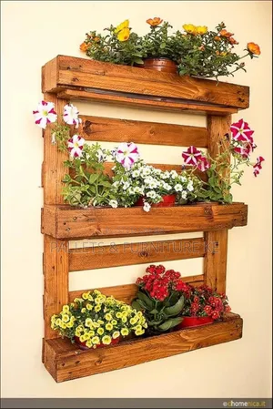 Wallie The Planter
