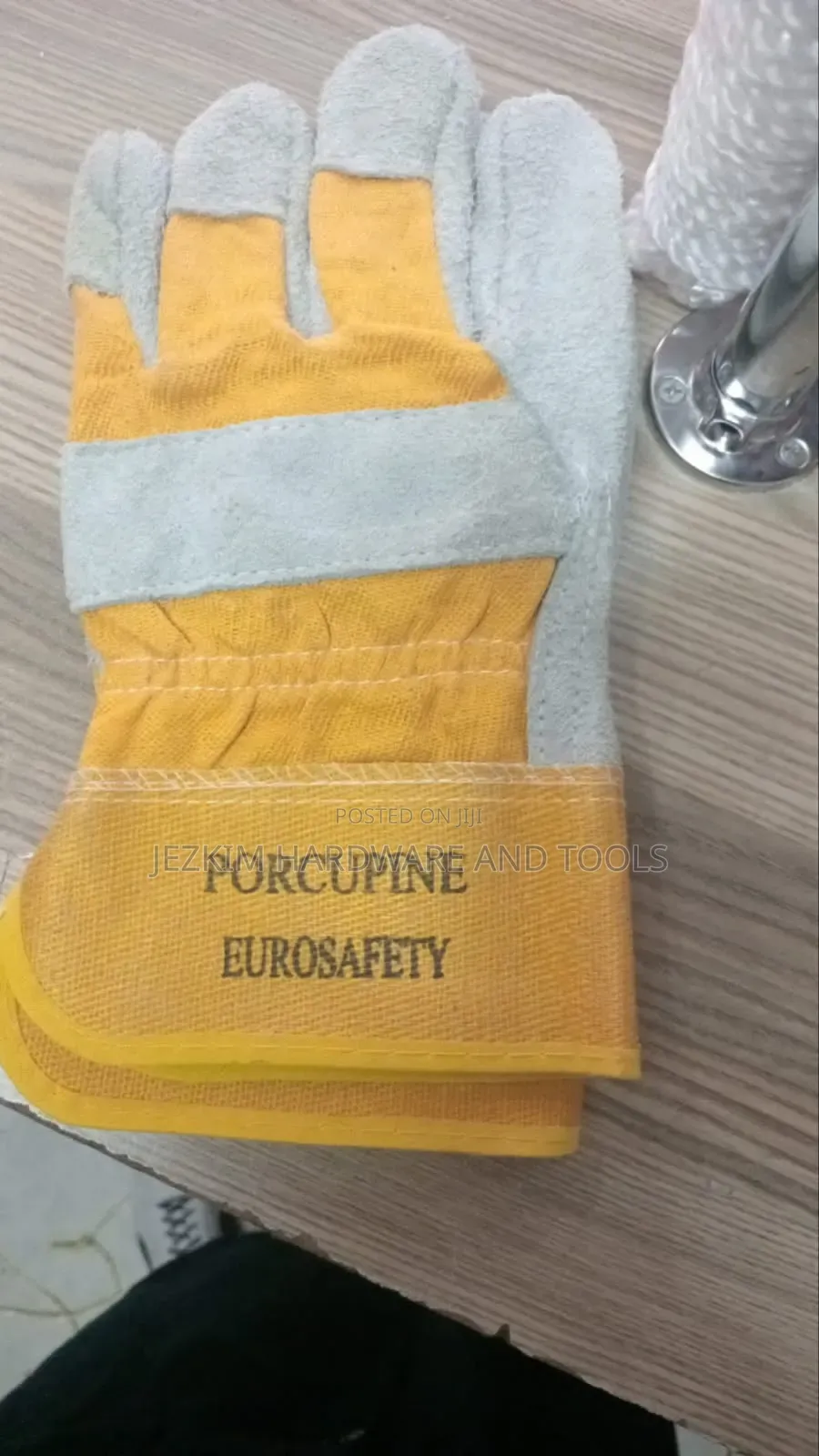 Leather Gloves