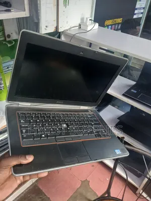 Laptop Dell Latitude 10 4GB Intel Celeron HDD 320GB