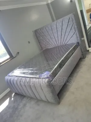 Chester Bed - Line Design 5*6