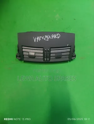 Dashboard Air Vent For Toyota Rav4/Vanguard 2006-2013 Model