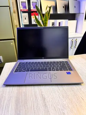 Laptop HP ZBook Firefly G8 16GB Intel Core i7 SSD 512GB