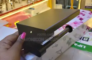 Tissue Holder (Black)
