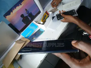 Samsung S21 S22 S23 S24 Screens Available