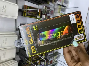 Deppa iPhone 14 Pro Max Glass Privacy Screen Protector