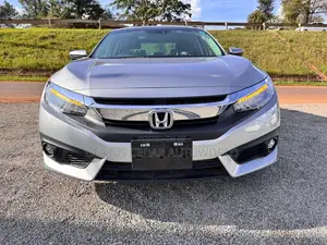 Honda Civic 2018 Silver