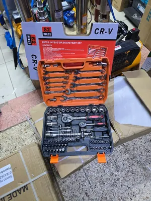 82pieces Socket Set