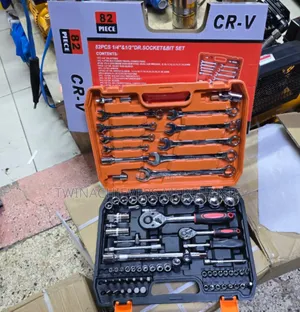 1/4" 1/2" Dr Socket and Bit Set(82pcs)