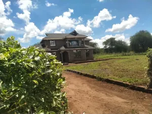 10.8 Acres With Unfinished Mansion Salama Sale Along Msa Rd
