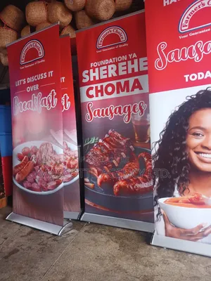 Broad Base Roll Up Banner