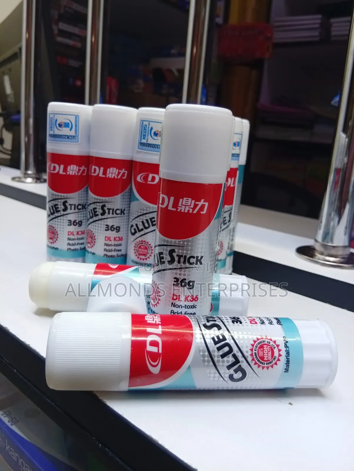 Dingli Glue Stick 36 Grams - 1 Piece