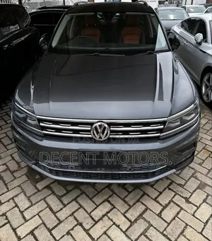 Volkswagen Tiguan 2019 Gray