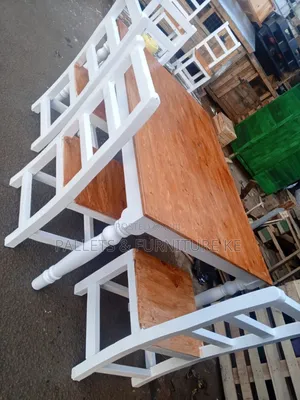 Burnt Pine Cottage Dining Set