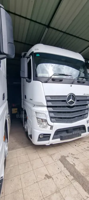 Mercedes Benz Actros Mp4 2019 2545