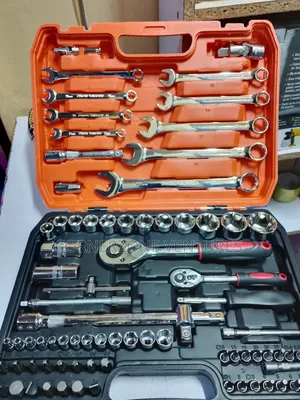 82 PCS Socket and Bit Set
