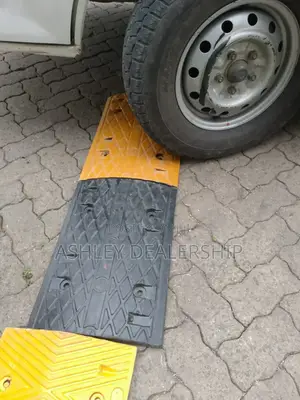 Parking Rubber Bump