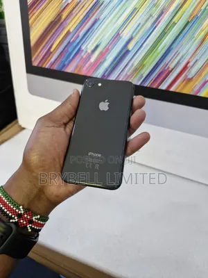 Apple iPhone 8 64 GB Black