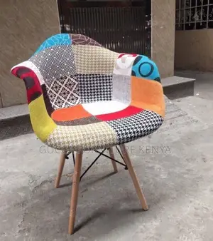 Dining Chair:Classic Eames-Inspired Fabric Accent Chair