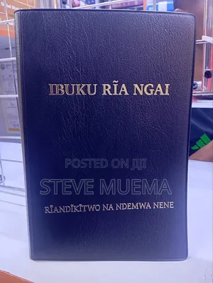 Kikuyu Large Print Bible.