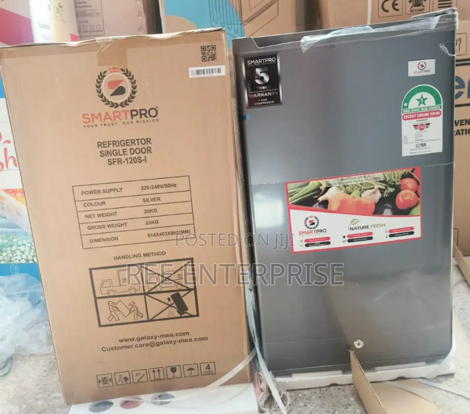 Smart Pro SFR-120s-I Single Door Refrigerator - 90 Litres
