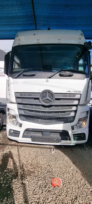 Mercedes-Benz Actros White