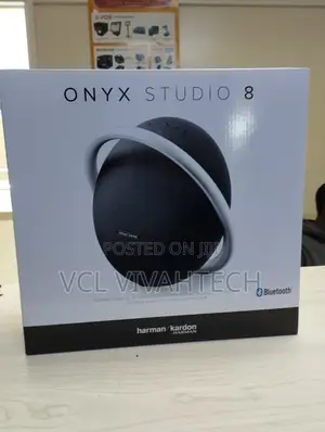 Onyx Studio 8