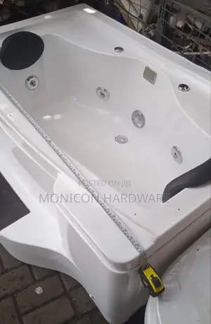 Jacuzzi Bath-Milky White Ex Uk