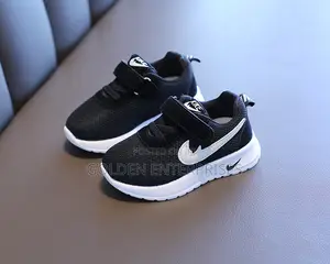 Nike Unisex School Sport Shoes 25-30