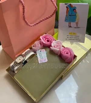Mother's Day Gift Pack With Wallet