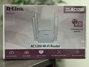 D-Link Dir-812m Ac1200 Dual Band Wi-Fi Router