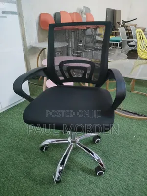 Office Adjustable Mesh Office Chair
