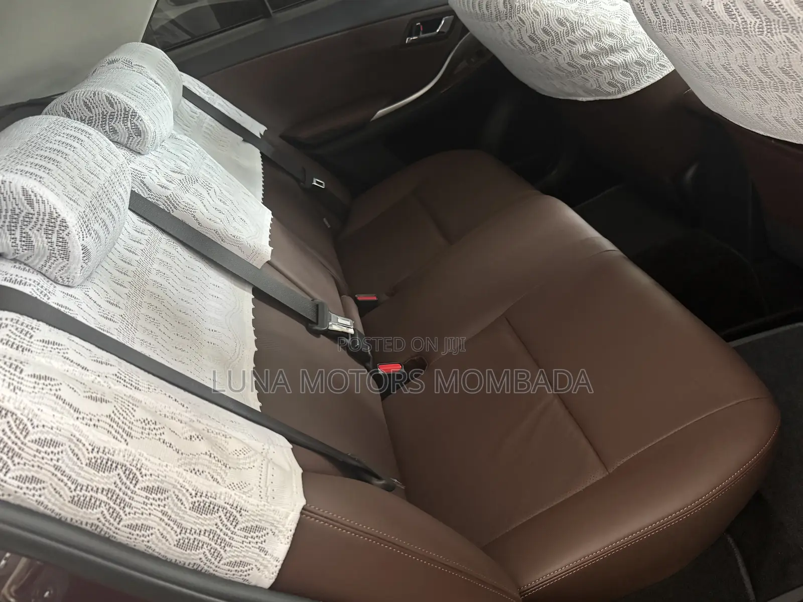 Toyota Premio 2018 Red