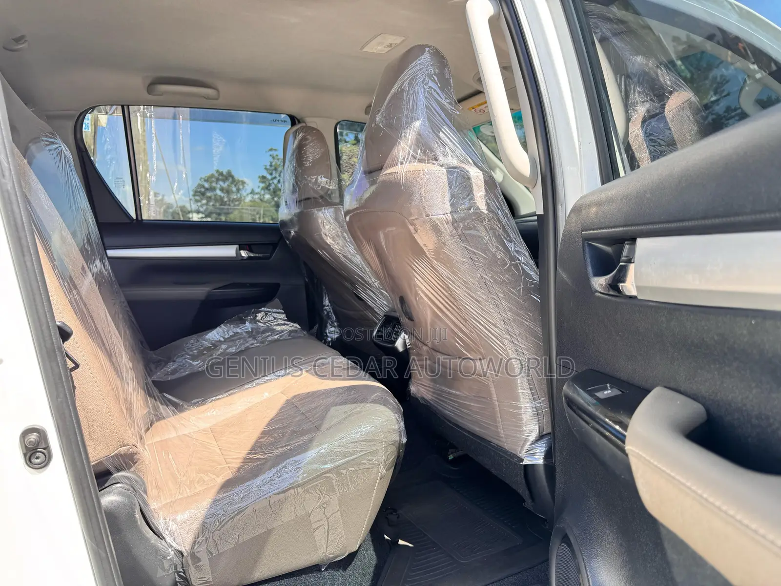 Toyota Hilux 2017 White