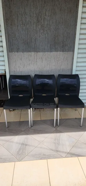 Plastic Chairs, Armless Chairs With Stainless Steel Legs