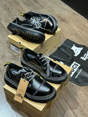 Black Dr.Martens Laces