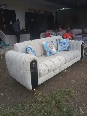Stunning 3-Seater Luxe Fabric Sofa