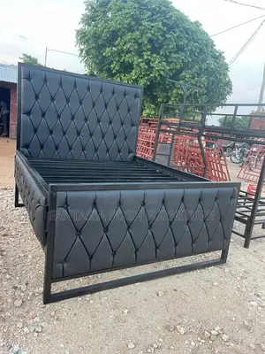 Metal Luxe Bed 5 by 6