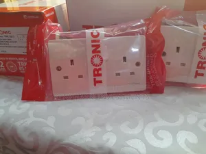 Double Sockets; Tronic Brand> 13 Amps; Tsk103