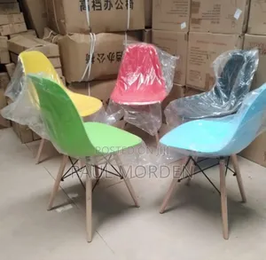 Plastic Dining Chair