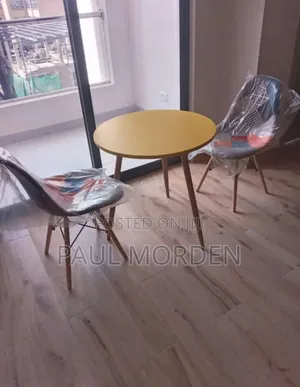 Eames Dining Chair