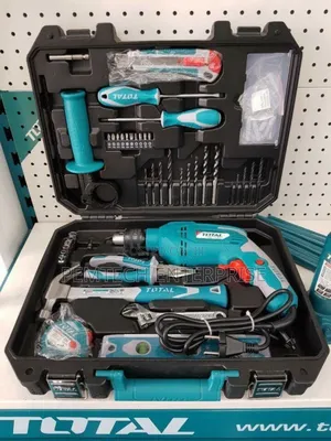 Total THKTHP 1012e 650w 13mm Hammer Drill Set 101pcs