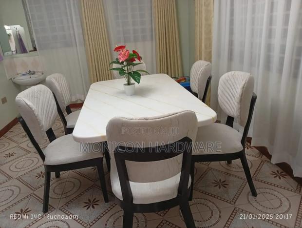 6-Seater Dining Set Available